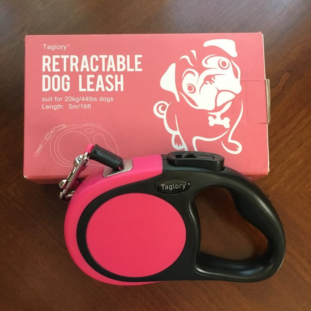 Taglory Retractable Pink Small to Medium Dog Leash *New with Box*